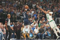 开云体育app下载-绿军胜热火，杰伦布朗决胜三分不中的简单介绍