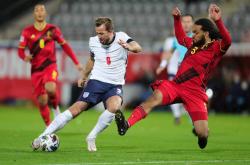 开云体育官方入口-斯洛伐克队在主场比赛中惊险取胜，晋级