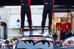 开云体育直播-大洋洲选手在国际比赛中表现抢眼