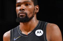 开云体育直播-爵士大胜黄蜂，联盟第一势不可挡的简单介绍