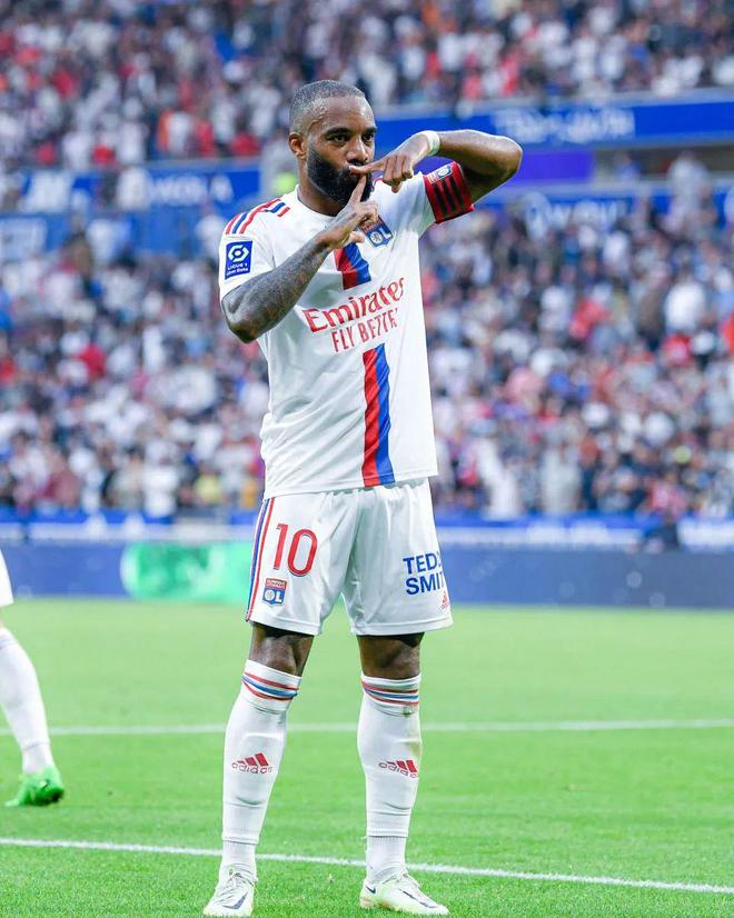 昂热客场不敌摩纳哥，结束两连胜的简单介绍