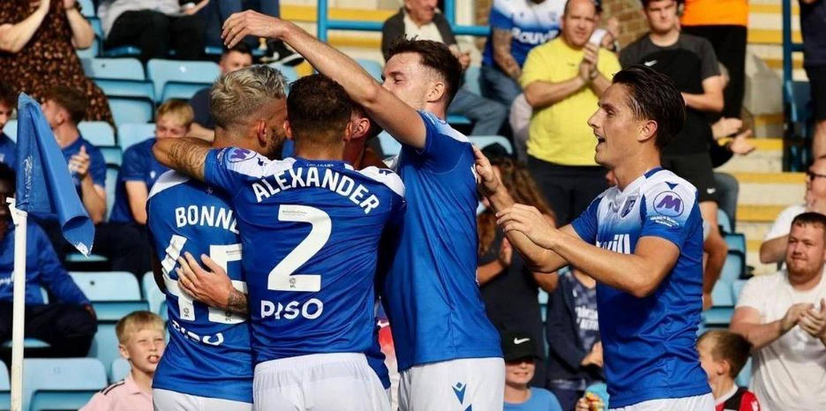 南安普顿客场战平,保持不败记录 南安普顿客场战平,保持不败记录