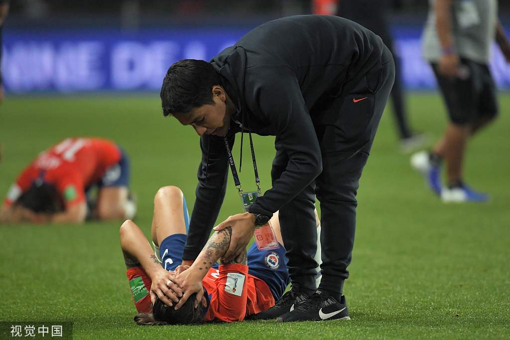 关于智利女足获得胜利：绝杀瑞士队晋级半决赛！的信息